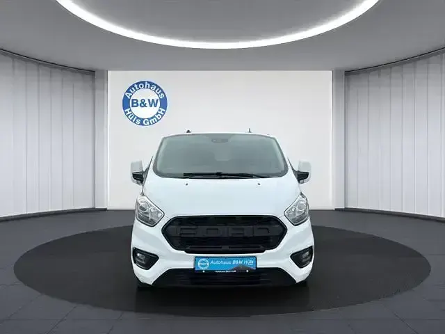 Gebraucht Ford Transit Custom Trend 131 PS (96 kW) 2020 Frostweiß Van / Kleinbus