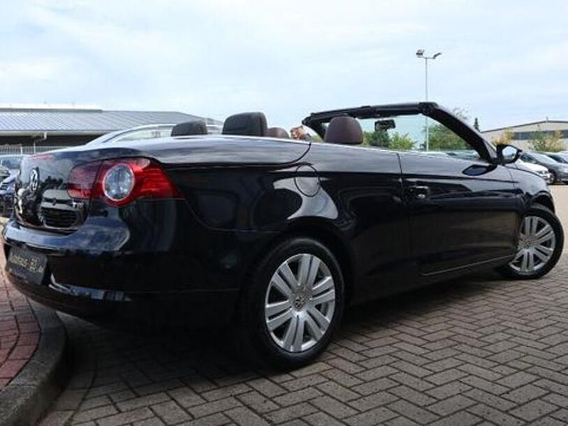 Gebraucht VW Eos Edition 160 PS (117 kW) 2009 Schwarz Cabrio