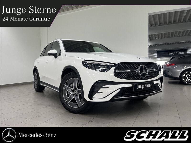 Weiß Gebraucht 2025 Mercedes GLC200 AMG SUV | 54.389 € (Superpreis) - Bild 1/4