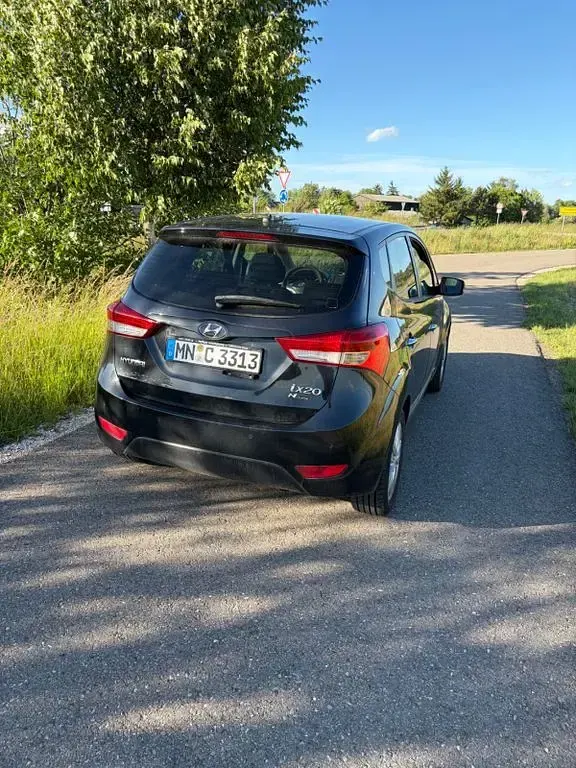 Gebraucht Hyundai ix20 Classic 90 PS (66 kW) 2011 Kleinwagen
