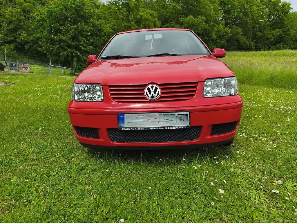 Gebraucht VW Polo Trendline 60 PS (44 kW) 2001 Rot Kleinwagen