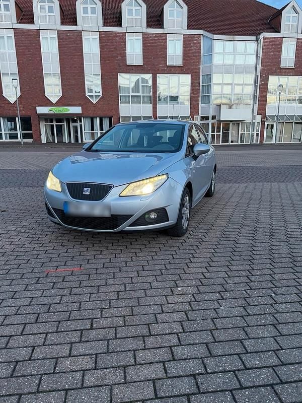 Gebraucht Seat Ibiza 75 PS (55 kW) 2011 Silber Limousine