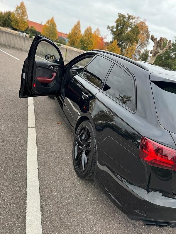 Gebraucht Audi S6 Design 450 PS (330 kW) 2015 Schwarz Kombi