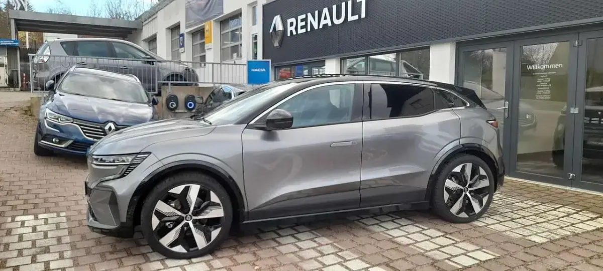 Occasion Renault Megane E-Tech Techno 160 kW (218 ch) 2023 Gris Berline