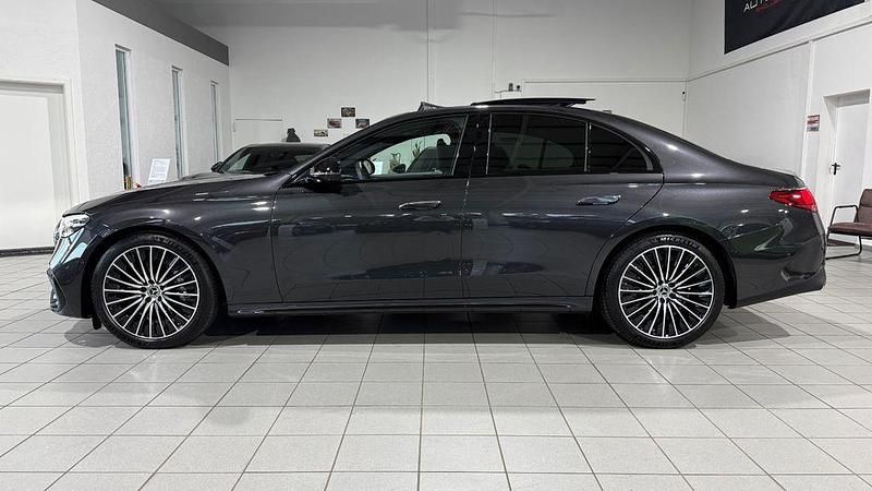 Gebraucht Mercedes E220 Premium 197 PS (144 kW) 2024 Grau Limousine