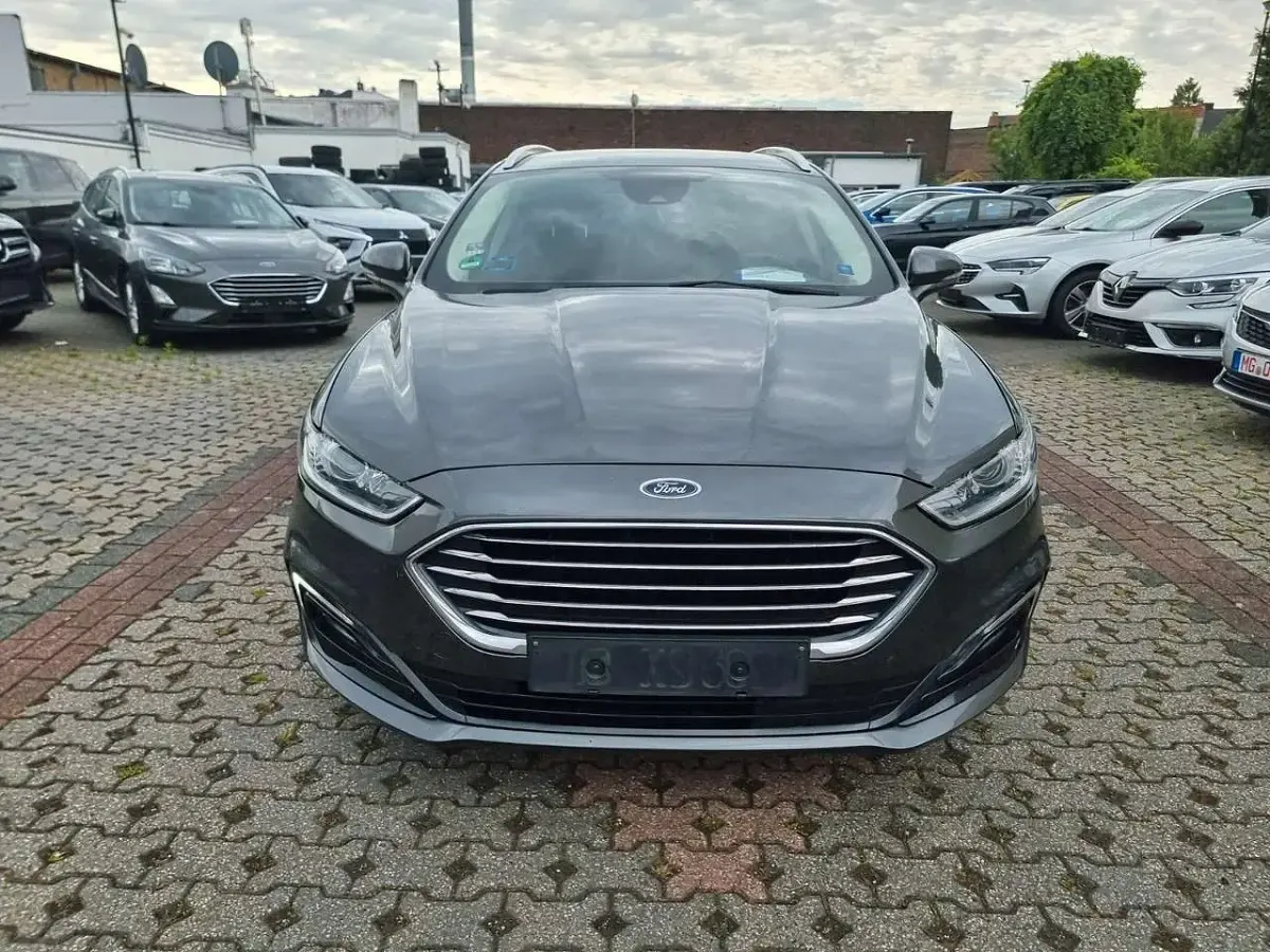 Gebraucht Ford Mondeo Titanium 150 PS (110 kW) 2020 Magnetic Kombi