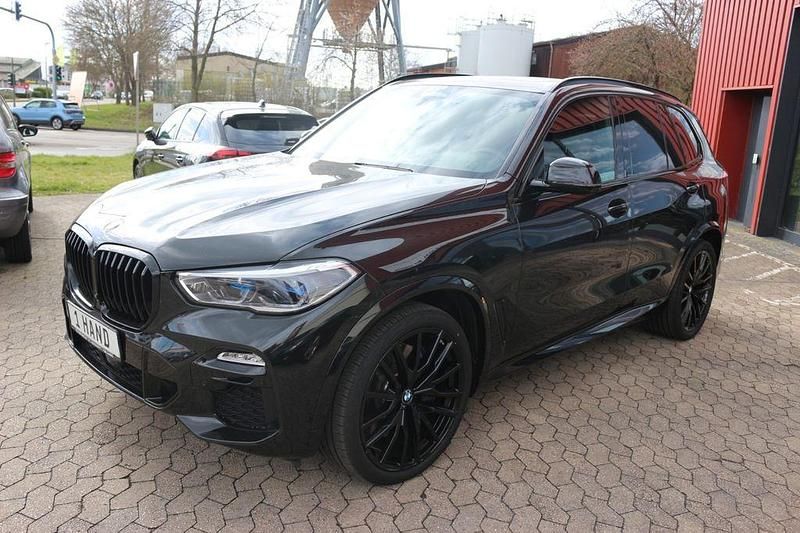 Second-hand BMW X5 Performance 530 CP (389 kW) 2019 Negru SUV