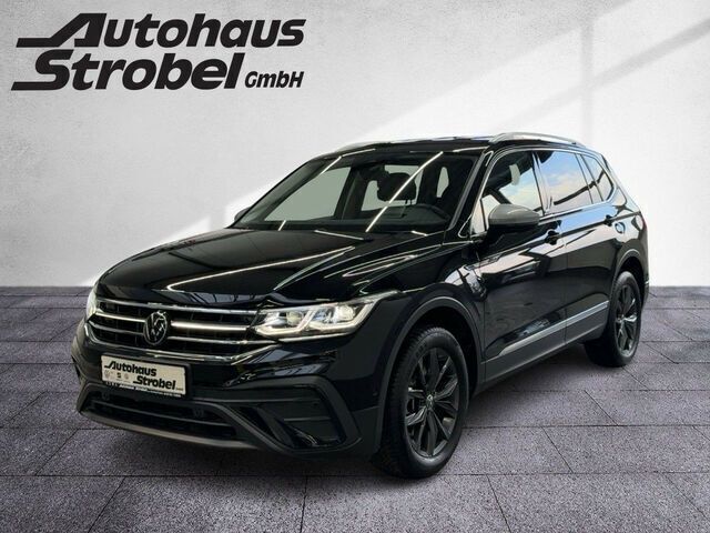 Gebraucht VW Tiguan Move 190 PS (139 kW) 2023 Schwarz SUV