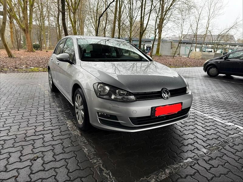 Gebraucht VW Golf VII 103 PS (75 kW) 2013 Silber Kleinwagen