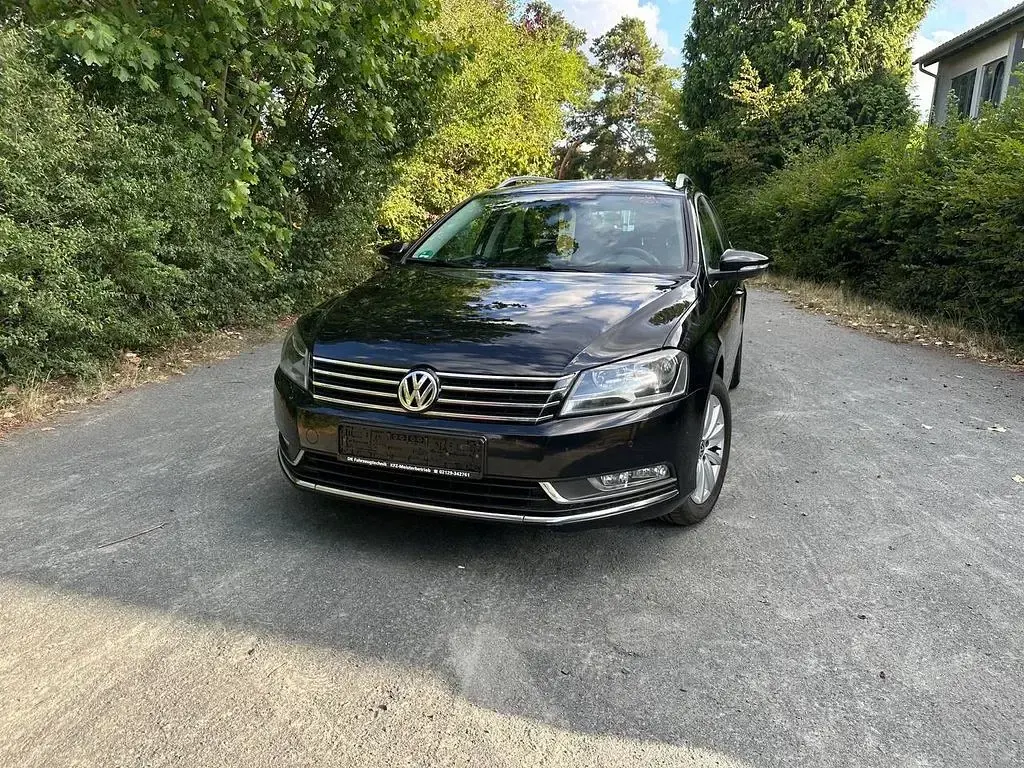 Gebraucht VW Passat Comfortline 140 PS (102 kW) 2013 Schwarz Kombi