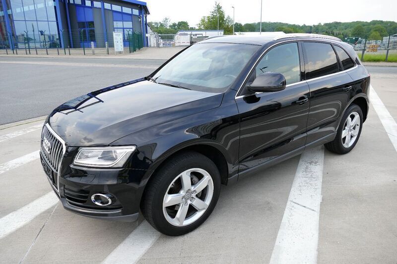Schwarz Gebraucht 2013 Audi Q5 Sport SUV | 21.990 € (Teuer) - Bild 1/4