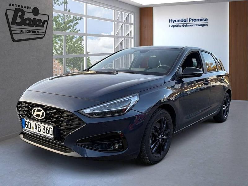 Sailing blue Gebraucht 2024 Hyundai i30 Advantage Limousine | 20.590 € (Fairer Preis) - Bild 1/4