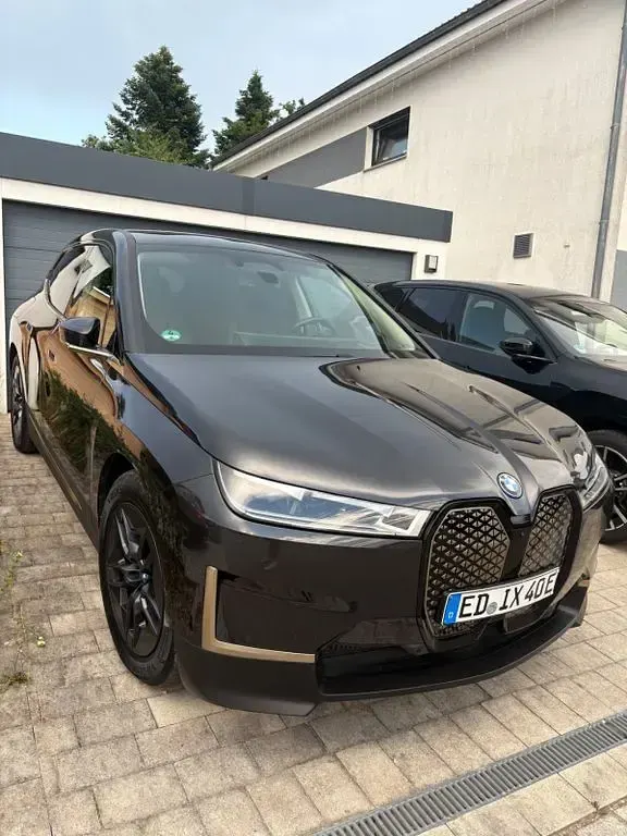 Gebraucht BMW iX 239 kW (326 PS) 2023 Schwarz SUV
