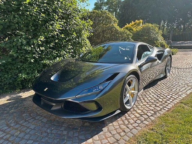 Gebraucht Ferrari F8 721 PS (530 kW) 2023 Grau Coupé