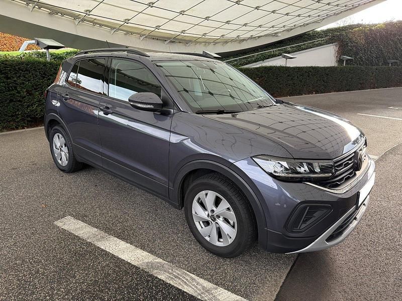 Gebraucht VW T-Cross Life 150 PS (110 kW) 2024 Grau SUV