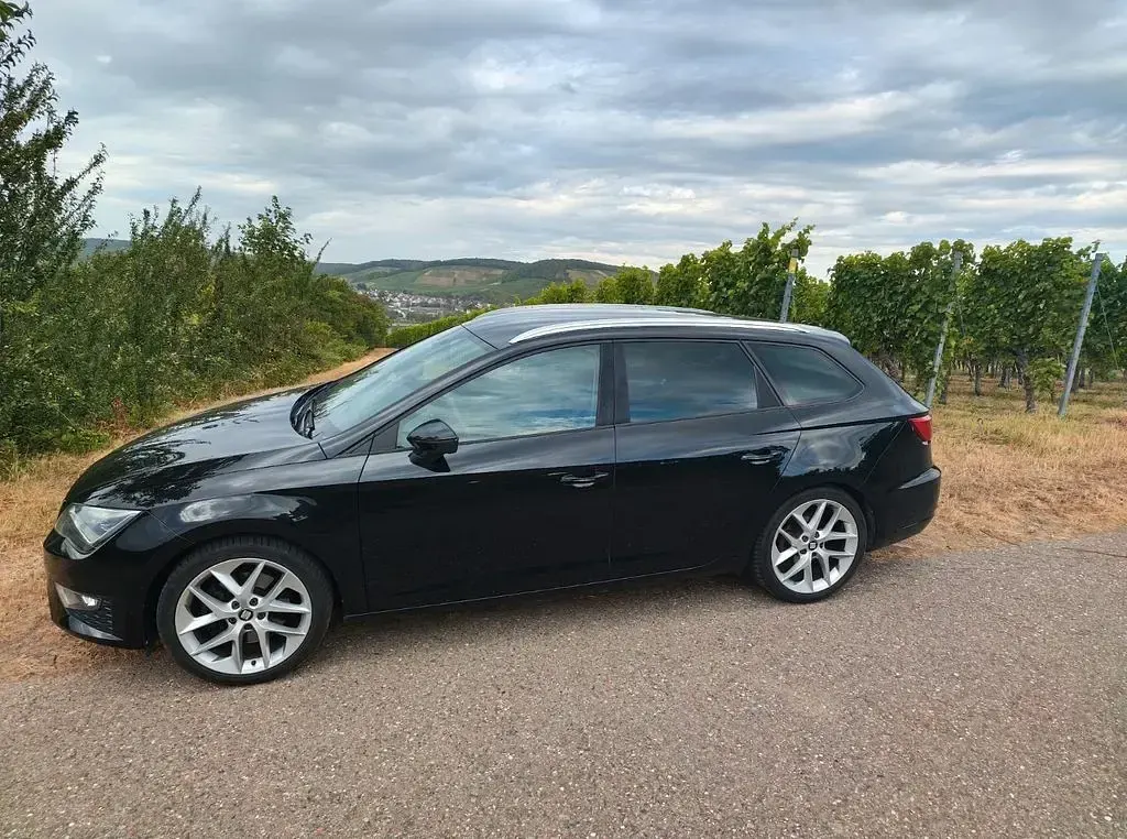 Gebraucht Seat Leon ST FR 179 PS (131 kW) 2015 Schwarz Kombi