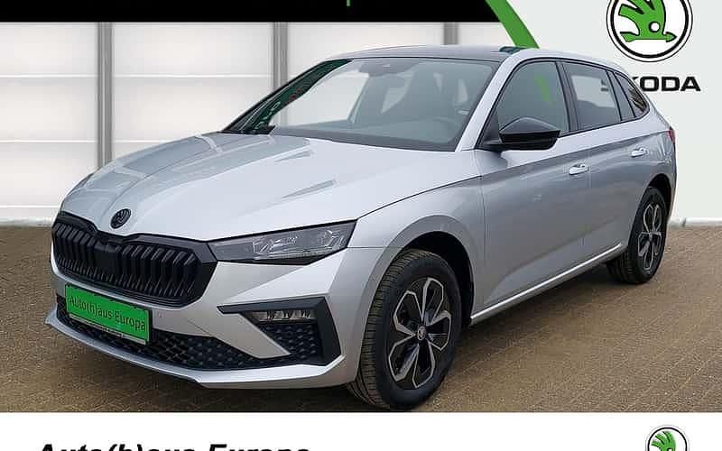 Silber Gebraucht 2024 Skoda Scala Selection Kleinwagen | 28.990 € (Teuer) - Bild 1/4