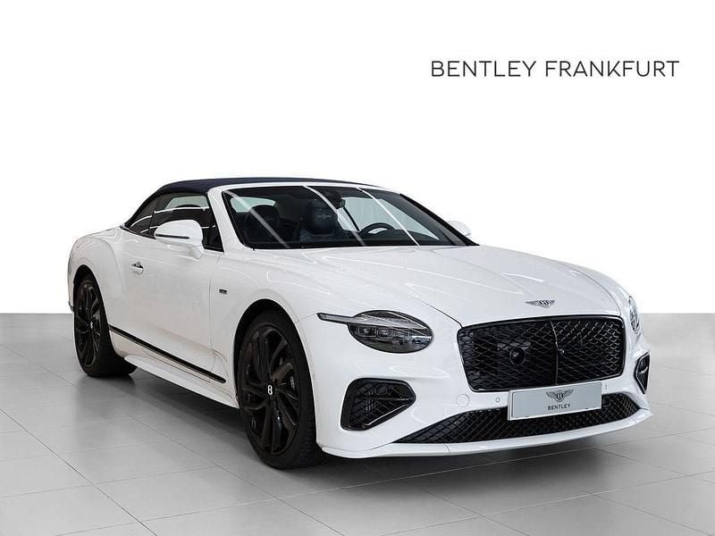 Gebraucht Bentley Continental GT Convertible 782 PS (575 kW) 2024 Snow quartz pearlescent (weiß) Cabrio