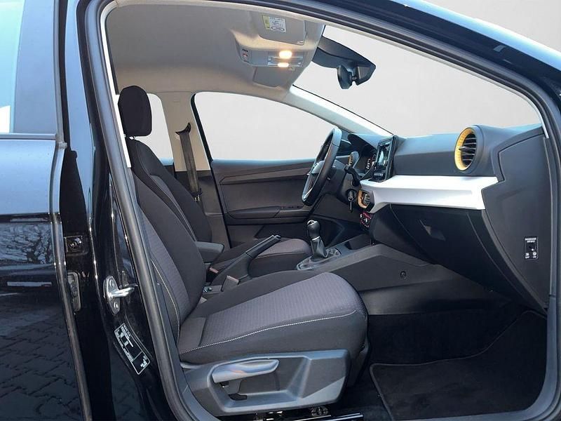 Gebraucht Seat Ibiza Style 116 PS (85 kW) 2024 Midnight schwarz metallic (metallic) Limousine