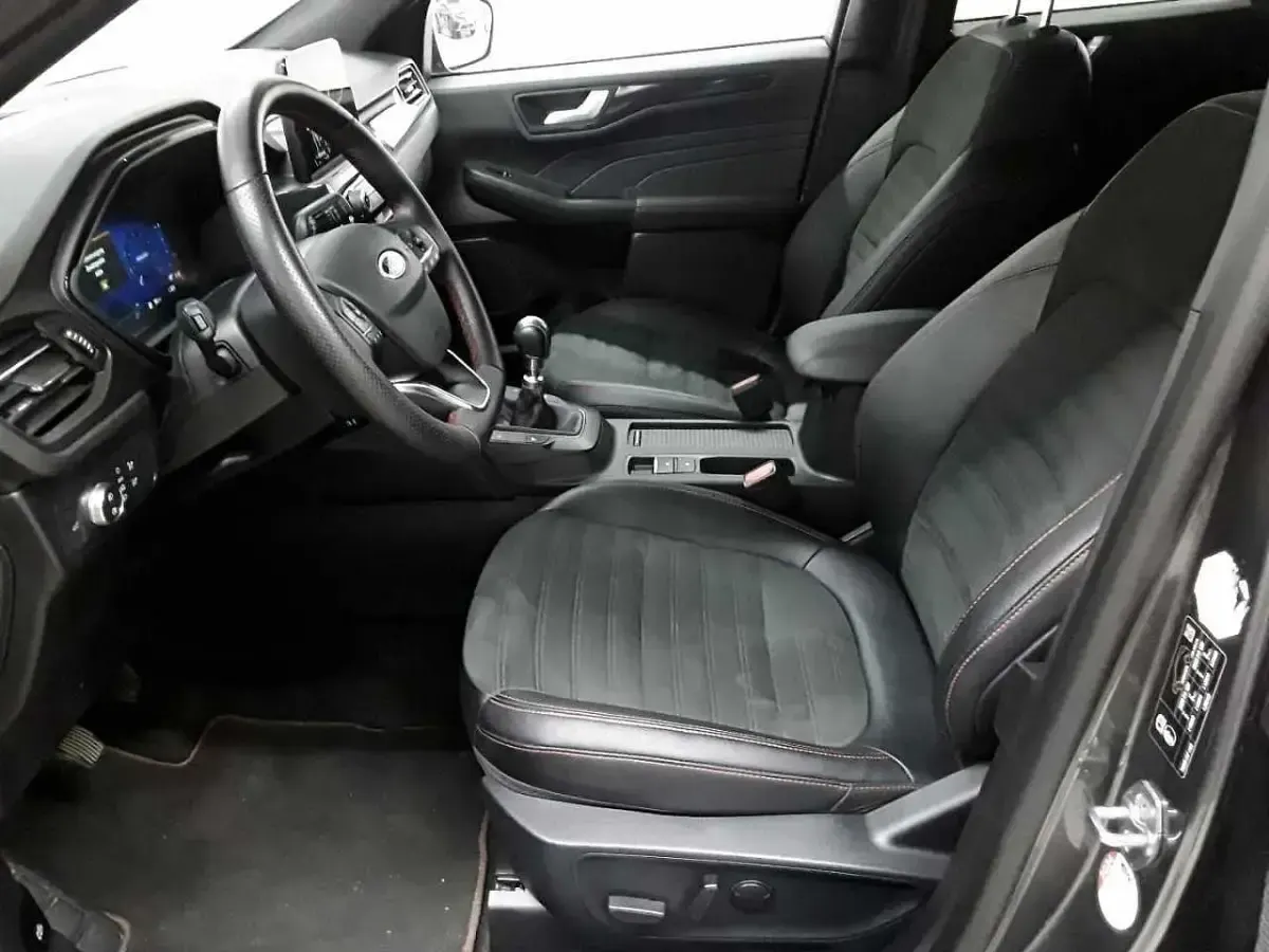 Gebraucht Ford Kuga ST-Line X 150 PS (110 kW) 2022 Grau SUV