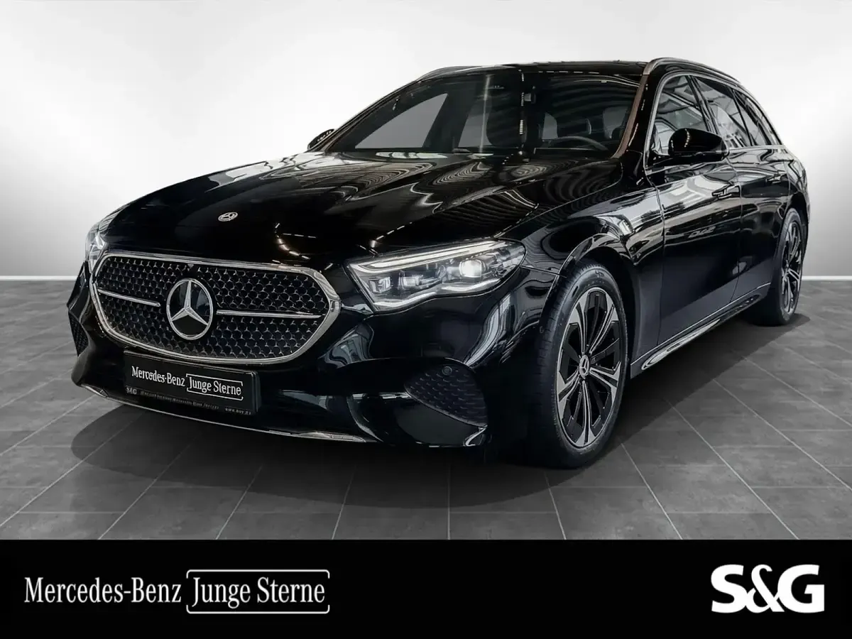 Gebraucht Mercedes E300 Avantgarde 197 PS (144 kW) 2025 Kombi