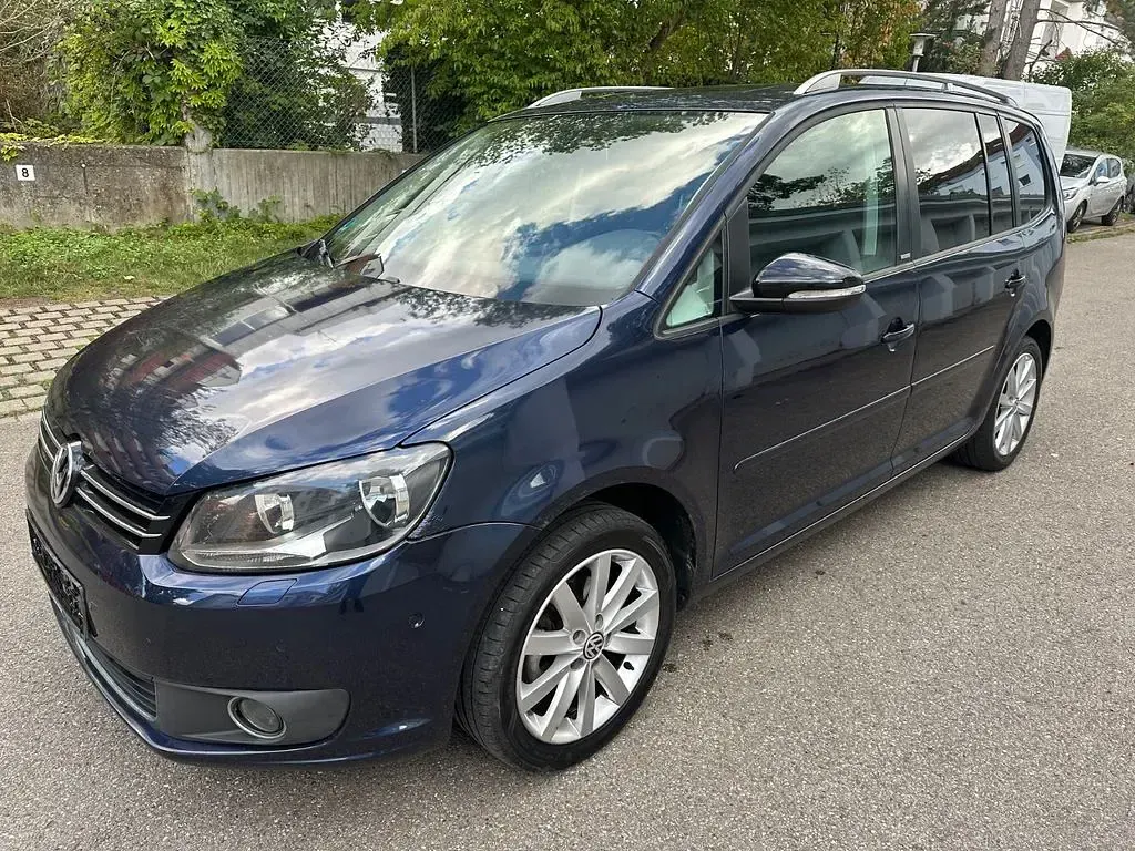 Gebraucht VW Touran Style 105 PS (77 kW) 2012 Blau Van / Kleinbus