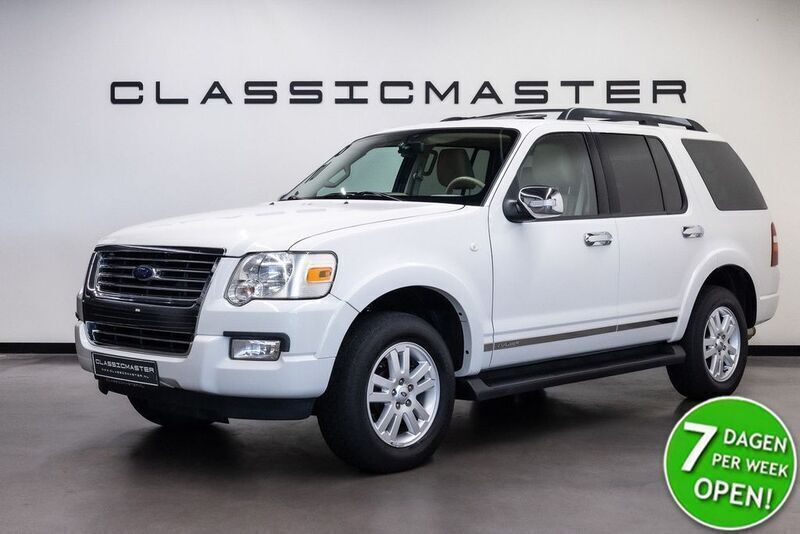 Weiß Gebraucht 2010 Ford Explorer XLT SUV | 27.950 € - Bild 1/4