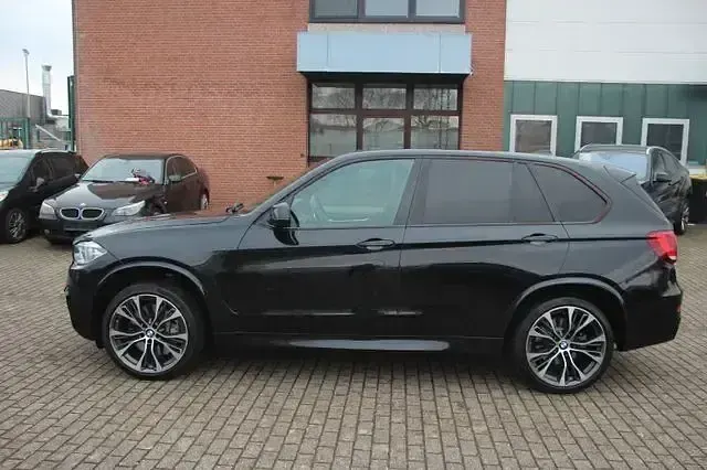 Gebraucht BMW X5 M50 Performance 381 PS (280 kW) 2016 Schwarz SUV