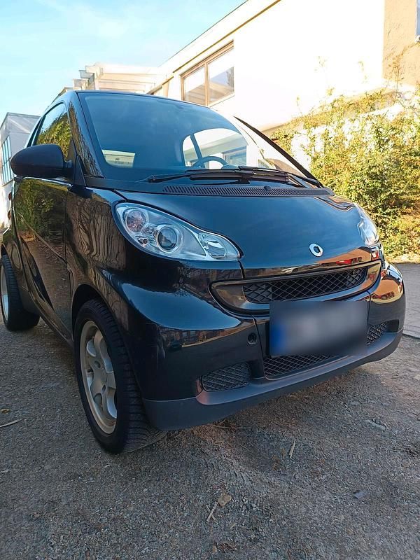 Gebraucht Smart ForTwo Coupé 61 PS (44 kW) 2011 Schwarz Coupé