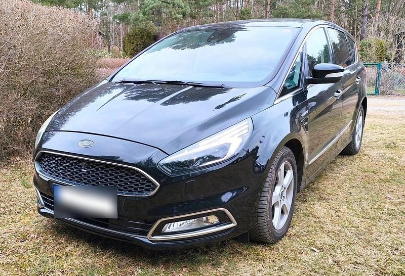 Gebraucht Ford S-MAX S 242 PS (177 kW) 2018 Schwarz Van / Kleinbus