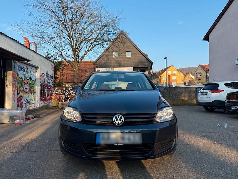 Gebraucht VW Golf V 105 PS (77 kW) 2009 Blau Kombi