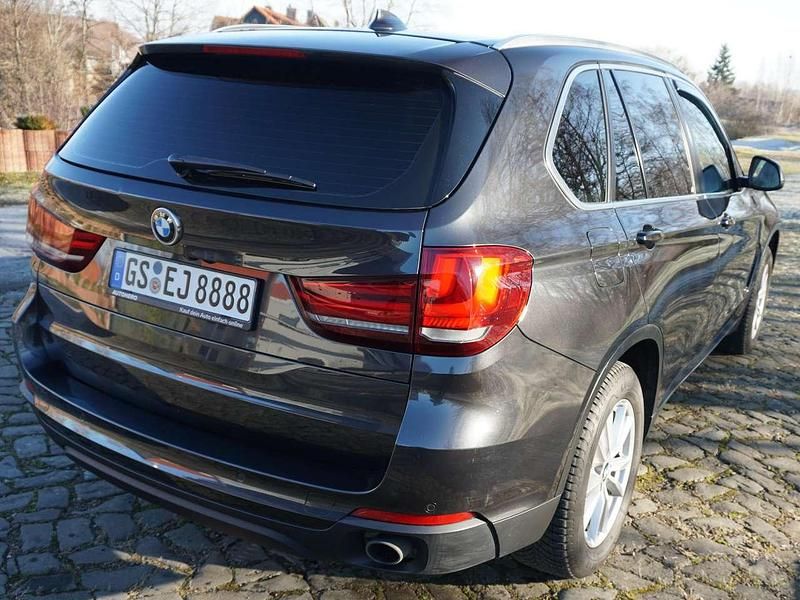 Gebraucht BMW X5 258 PS (189 kW) 2015 Sophistograu brillanteffekt SUV