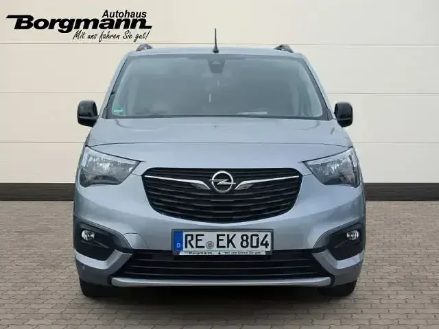 Gebraucht Opel Combo Life Ultimate 131 PS (96 kW) 2023 Silber Kombi
