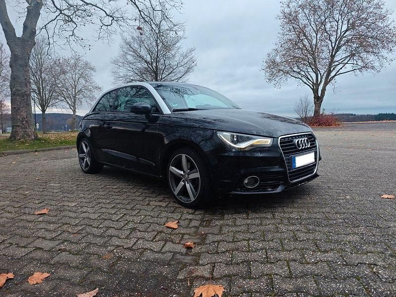 Gebraucht Audi A1 Ambition 122 PS (89 kW) 2010 Schwarz Kleinwagen