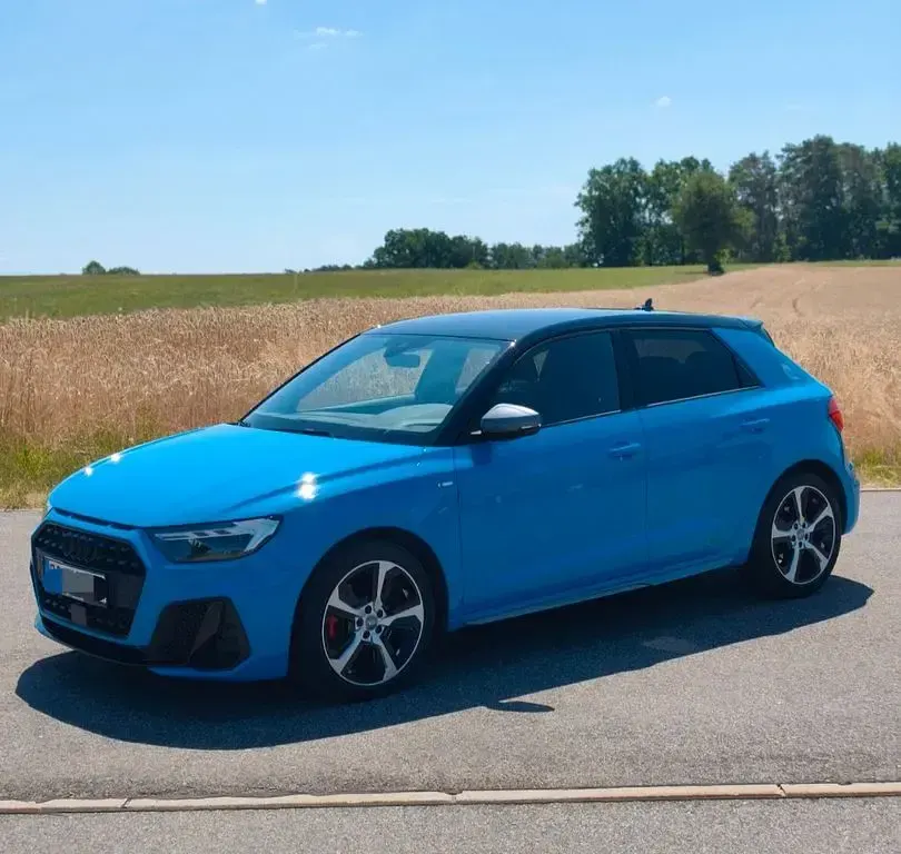 Gebraucht Audi A1 Sportback Ambiente 200 PS (147 kW) 2019 Blau Kleinwagen