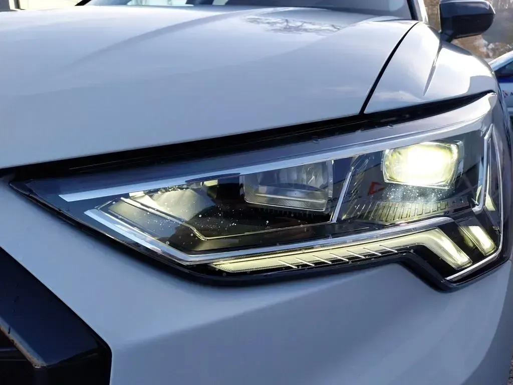 Gebraucht Audi Q3 Advanced Plus 150 PS (110 kW) 2025 Weiß SUV