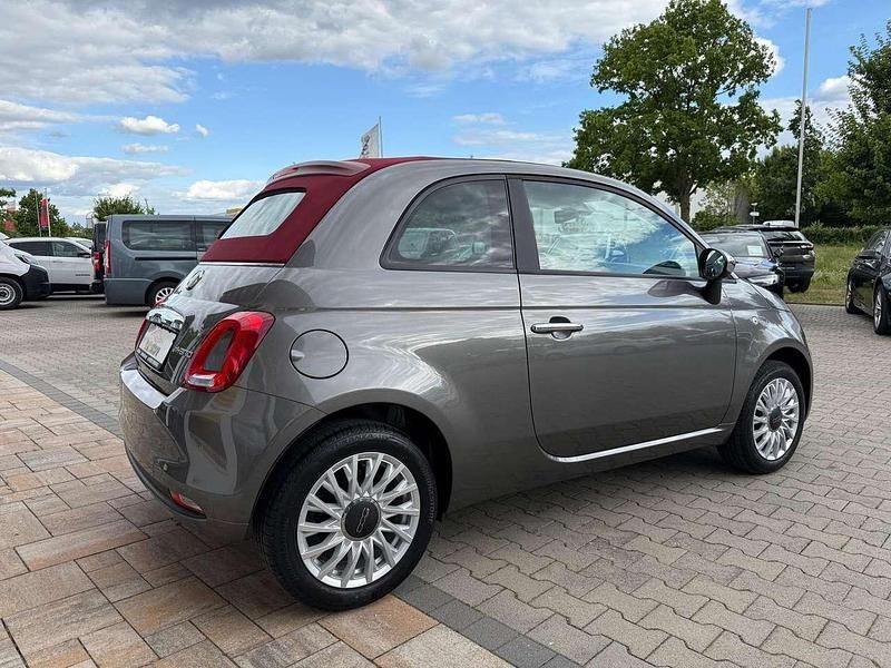 Gebraucht Fiat 500C Basis 69 PS (50 kW) 2023 Pompei grau / verdeck rot Cabrio