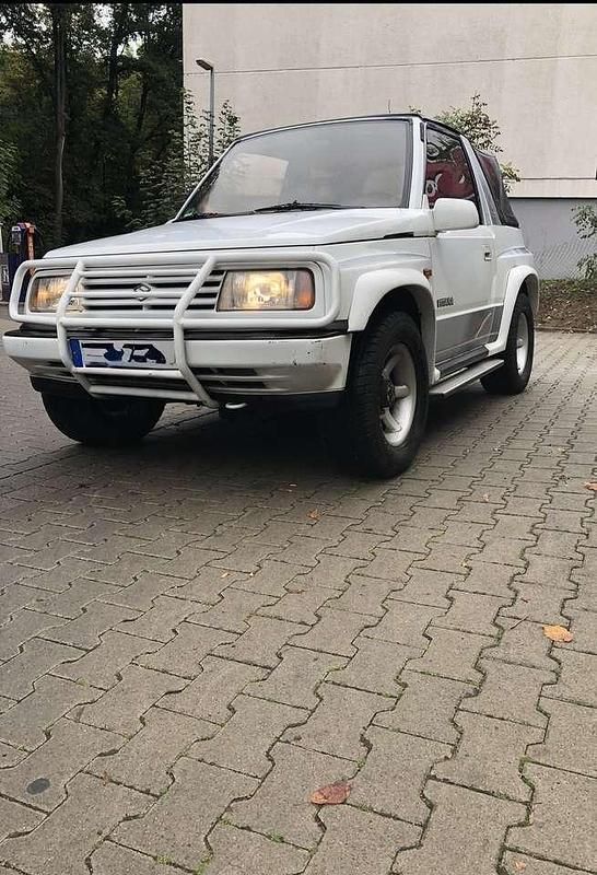 Gebraucht Suzuki Vitara 82 PS (60 kW) 1990 Weiß Cabrio