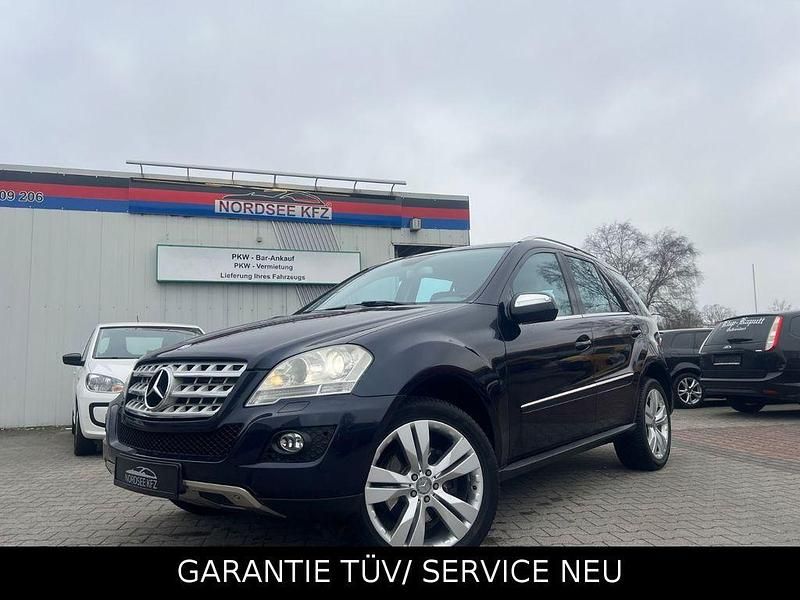 Gebraucht Mercedes ML350 224 PS (164 kW) 2009 Blau SUV