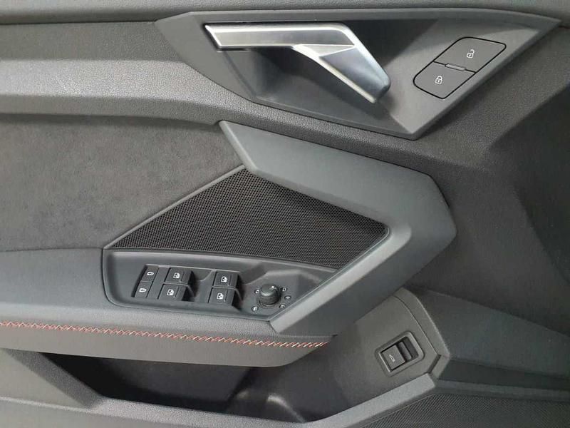 Gebraucht Audi A3 Advanced 150 PS (110 kW) 2023 Brillantschwarz Limousine