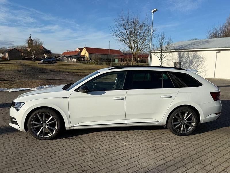 Gebraucht Skoda Superb SportLine 218 PS (160 kW) 2020 Schwarz Kombi