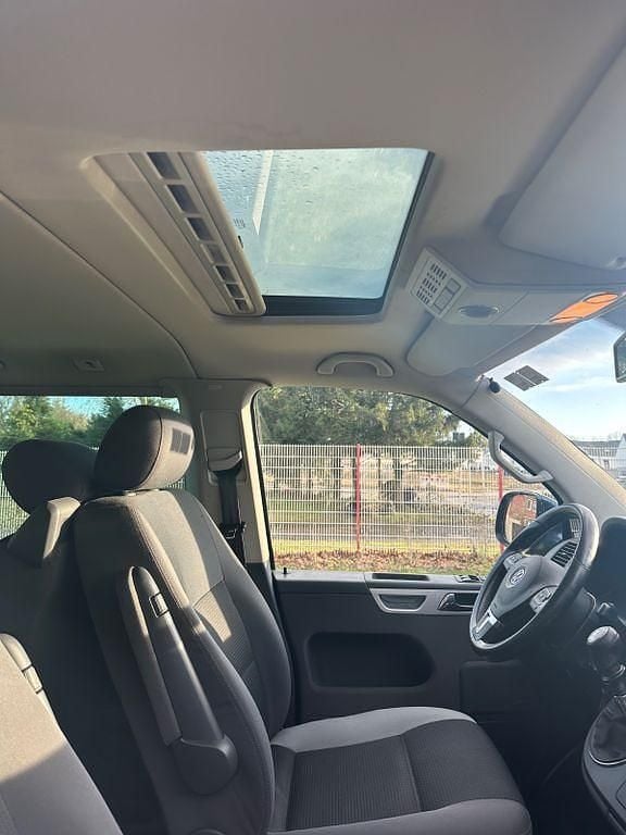 Second-hand VW T5 140 CP (102 kW) 2010 Albastru Van