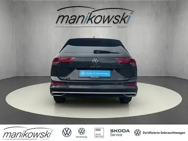 Gebraucht VW Golf Alltrack 200 PS (147 kW) 2022 Uranograu Kombi