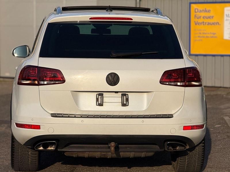 Gebraucht VW Touareg Edition 245 PS (180 kW) 2013 Weiß SUV