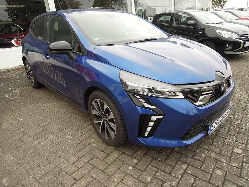 Gebraucht Mitsubishi Colt Plus 67 PS (49 kW) 2024 Blau Kleinwagen