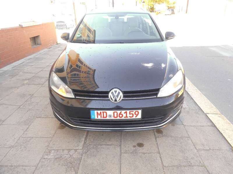 Deep black perleffekt Gebraucht 2013 VW Golf VII Highline Kombi | 4.400 € (Fairer Preis) - Bild 1/4