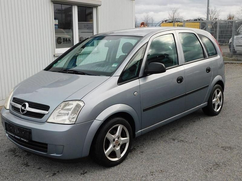 Grau Gebraucht 2003 Opel Meriva Cosmo Van / Kleinbus | 1.350 € (Guter Preis) - Bild 1/4