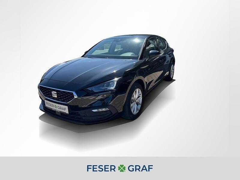 Midnight schwarz metallic Gebraucht 2022 Seat Leon Style Limousine | 16.450 € (Fairer Preis) - Bild 1/4