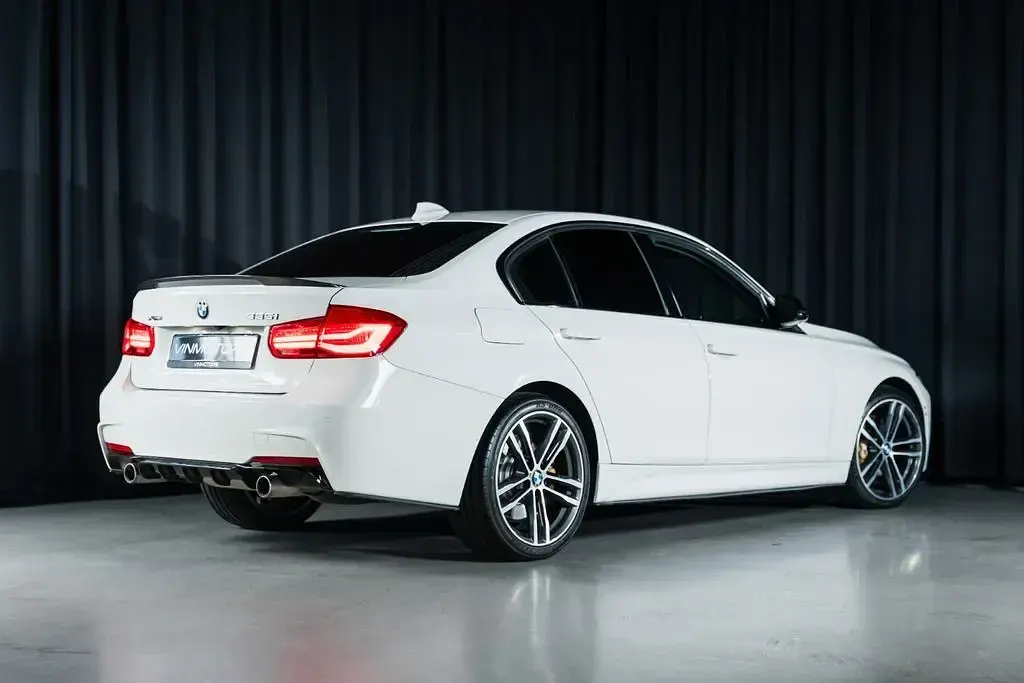 Gebraucht BMW 335 Performance 306 PS (225 kW) 2015 Weiß Limousine