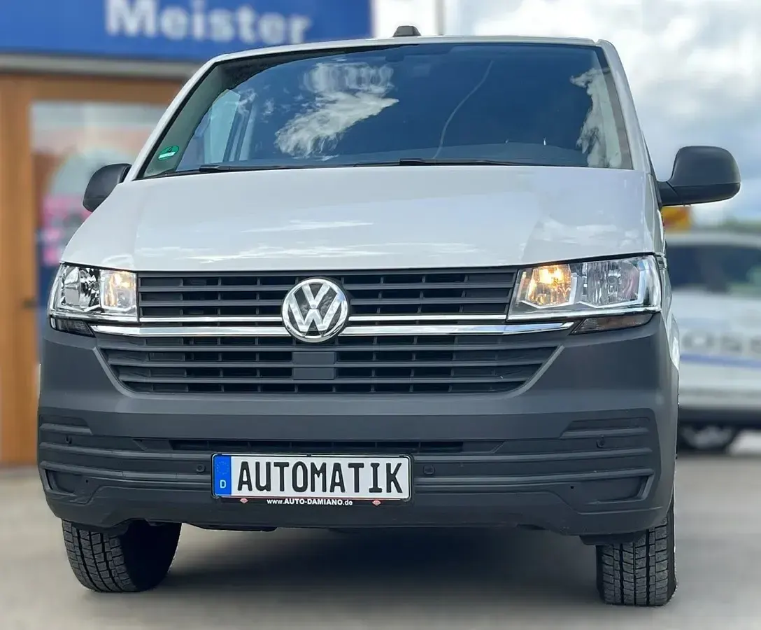Gebraucht VW T6.1 150 PS (110 kW) 2021 Weiß Van